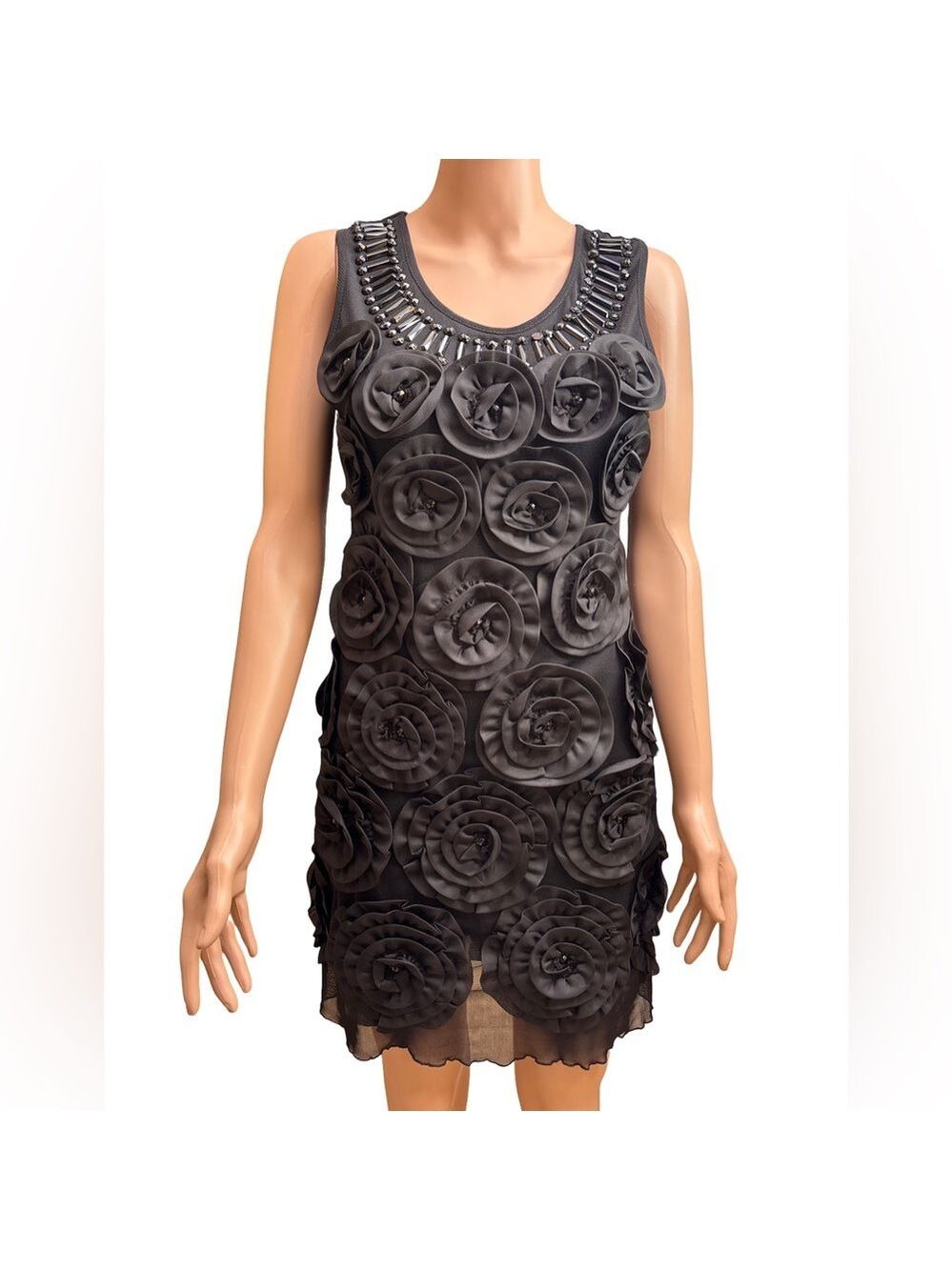 Elegant Black Floral Sleeveless Embellished Dress Medium